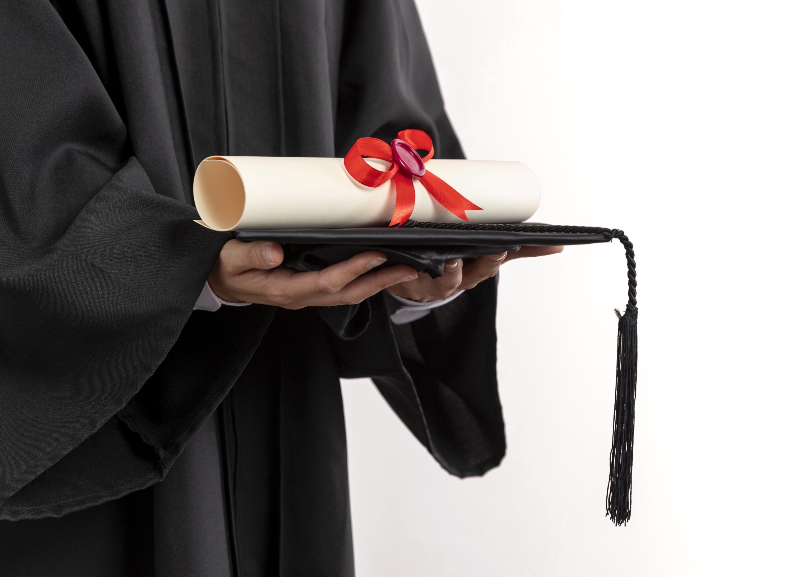 close-up-woman-with-graduation-diploma close-up-woman-with-graduation-diploma